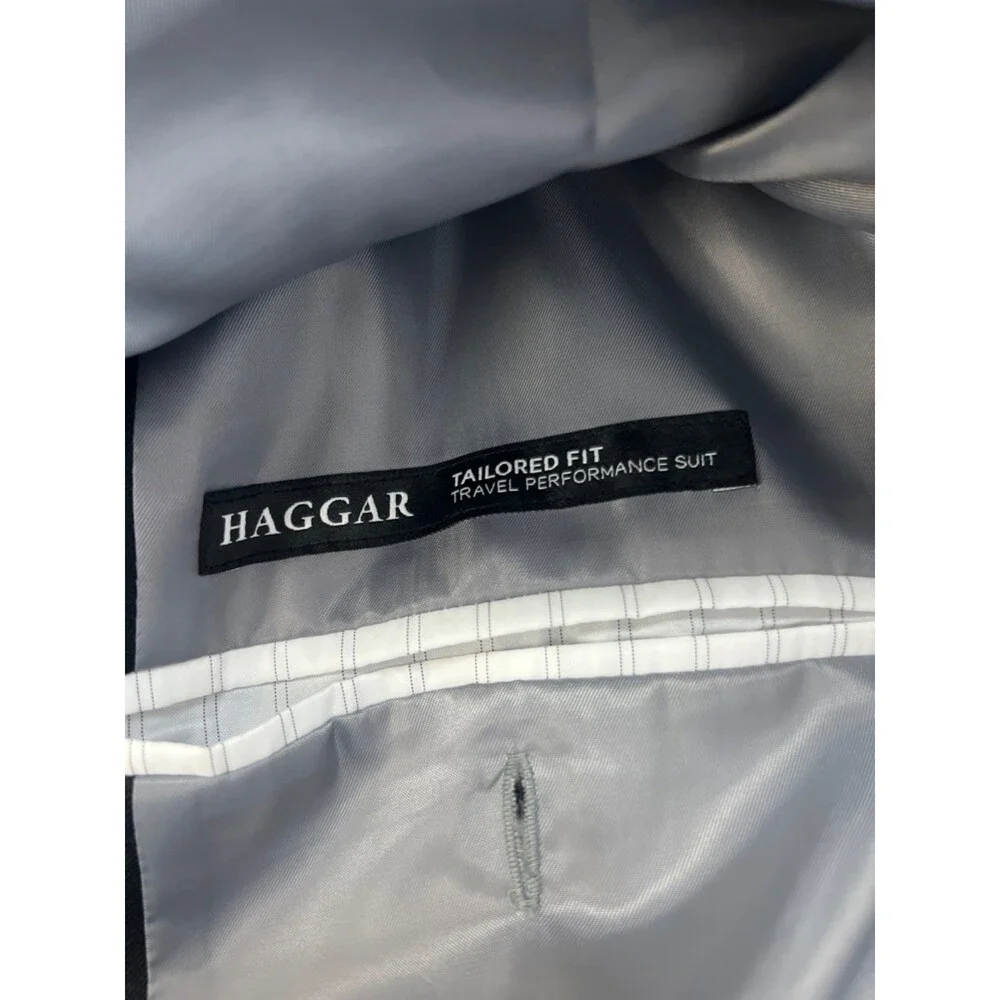 Haggar Men's Black Two Button Tailored Fit Long Sleeve Blazer Jacket - 42R